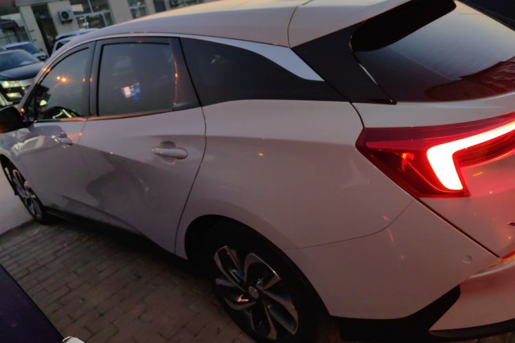 Used Buick Velite 6 2019 Connected & Smart Edition Left Side