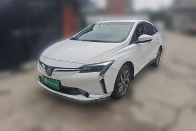 Used Buick Velite 6 2019 Connected Fashion Model