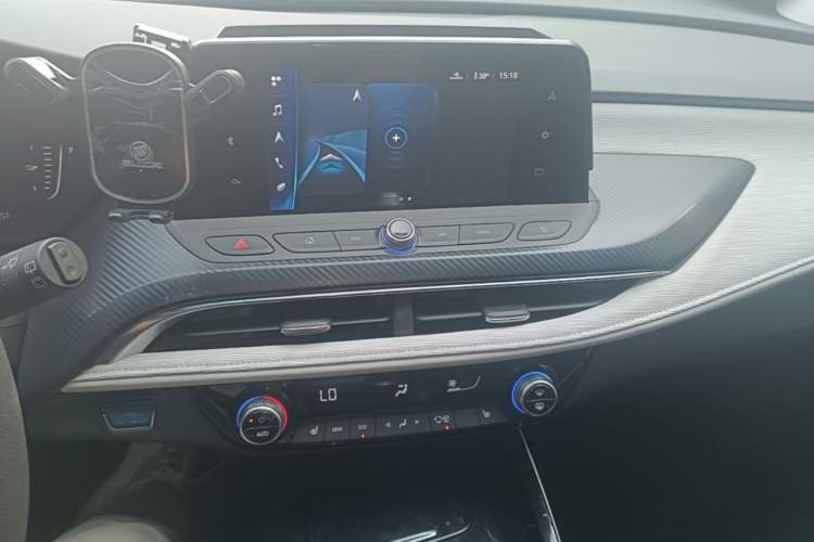 Used Buick Velite 6 2019 Connected & Smart Edition Audio And AC Panel