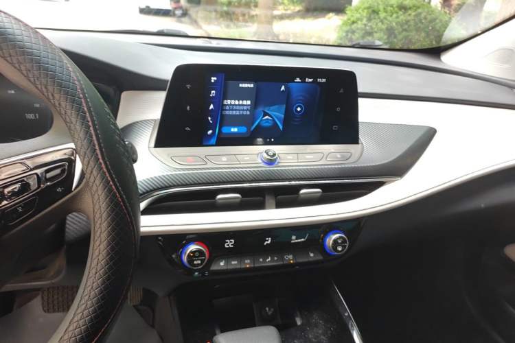 Used Buick Velite 6 2019 Connected & Smart Edition Audio And AC Panel