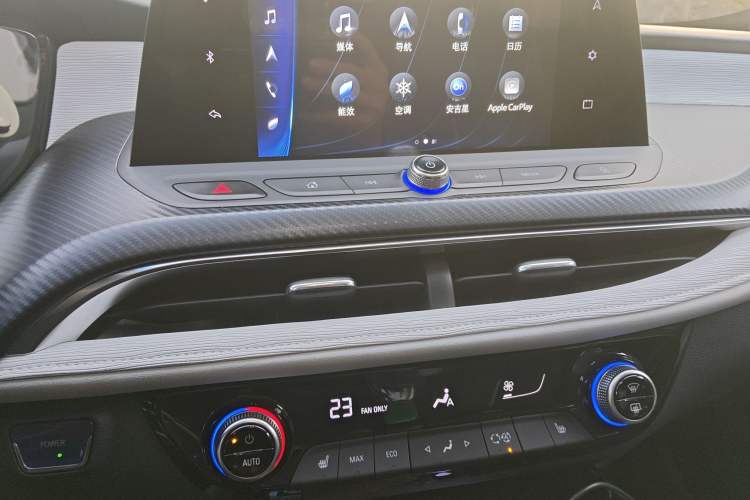 Used Buick Velite 6 2019 Connected & Smart Edition Audio And AC Panel