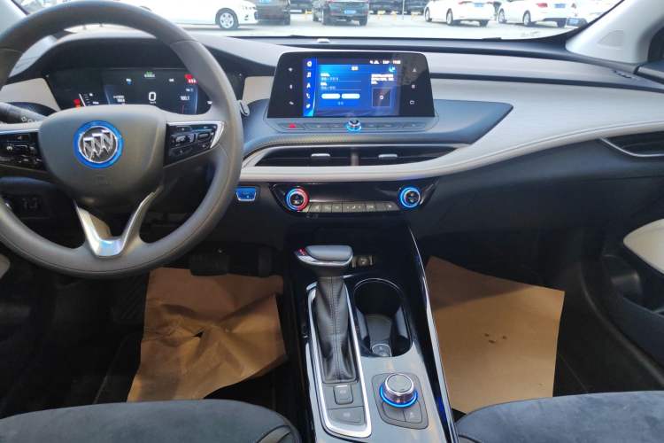 Used Buick Velite 6 2019 Connected & Smart Edition Audio And AC Panel