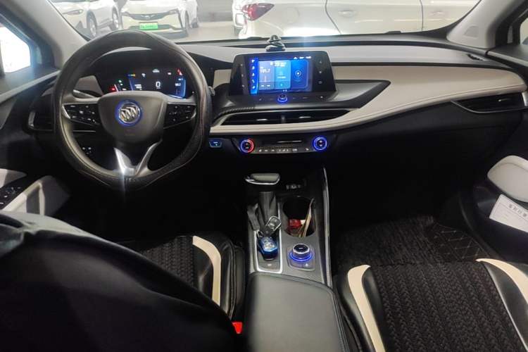 Used Buick Velite 6 2019 Connected & Smart Edition Center Console