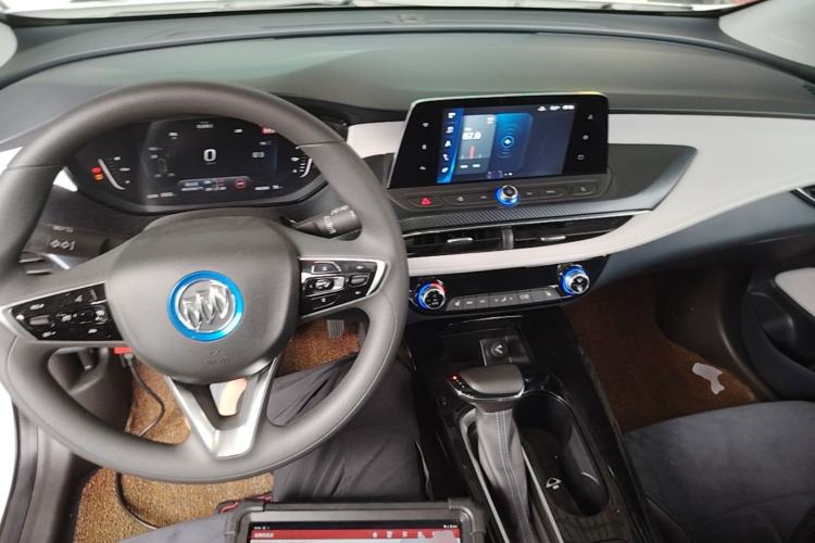 Used Buick Velite 6 2019 Connected & Smart Edition Center Console