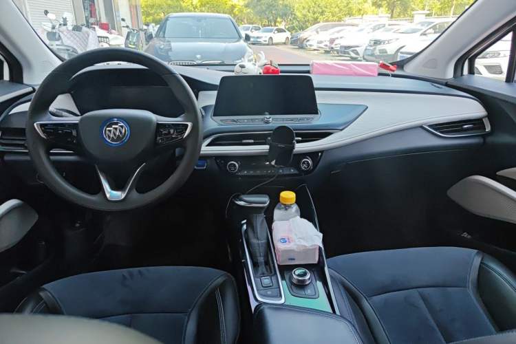 Used Buick Velite 6 2019 Connected & Smart Edition Center Console
