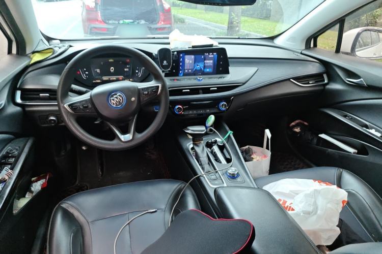 Used Buick Velite 6 2019 Connected Fashion Model Center Console