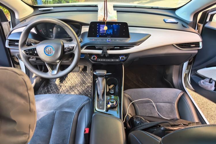 Used Buick Velite 6 2019 Connected & Smart Edition Center Console