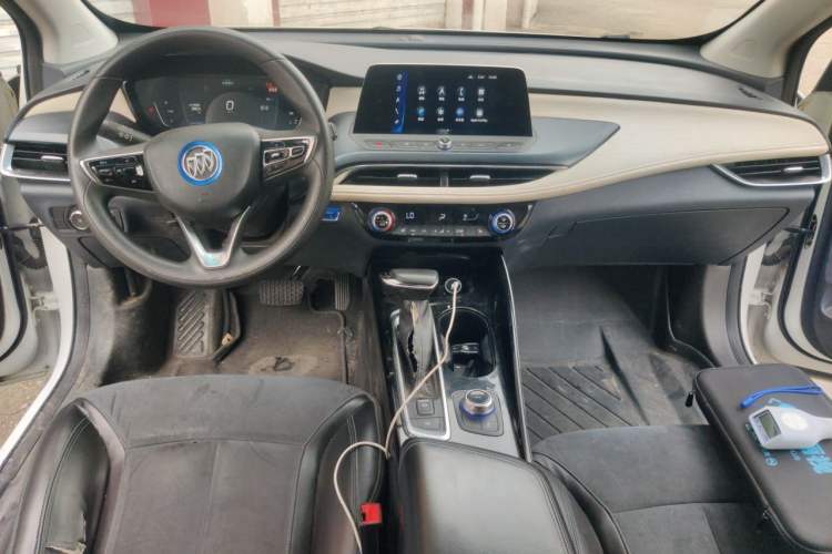 Used Buick Velite 6 2019 Connected & Smart Edition Center Console
