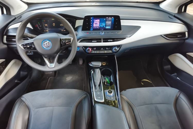 Used Buick Velite 6 2019 Connected & Smart Edition Center Console