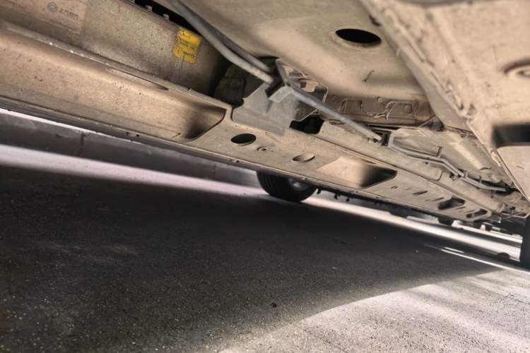 Used Buick Velite 6 2019 Connected Fashion Model Chassis Rear Right