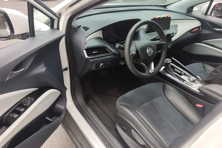 Used Buick Velite 6 2019 Connected & Smart Edition Driver Seat