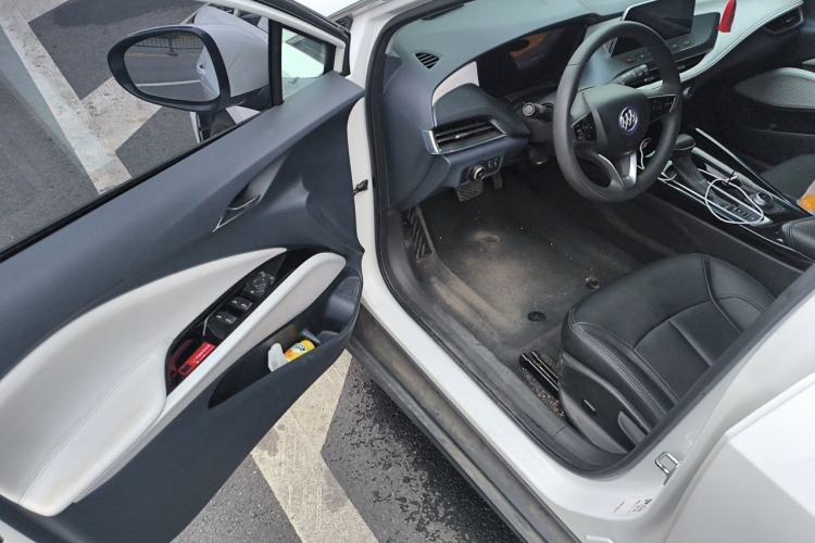 Used Buick Velite 6 2019 Connected & Smart Edition Driver Seat