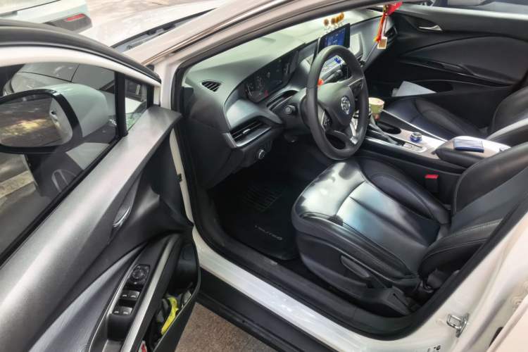 Used Buick Velite 6 2019 Connected Fashion Model Driver Seat