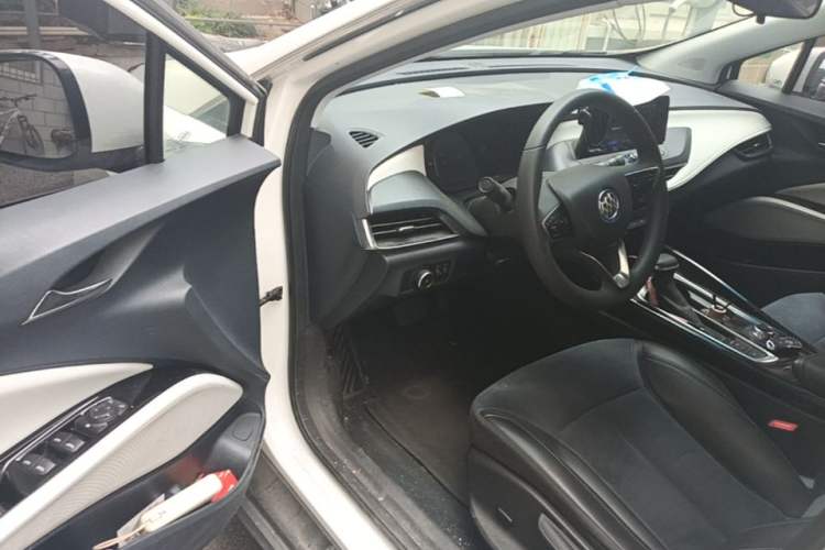 Used Buick Velite 6 2019 Connected & Smart Driver Seat