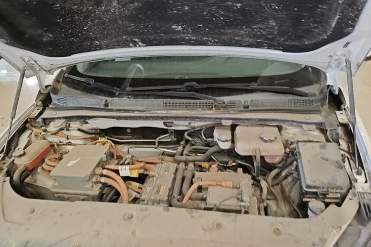 Used Buick Velite 6 2019 Connected & Smart Edition Engine Bay