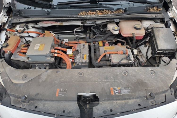 Used Buick Velite 6 2019 Connected & Smart Edition Engine Bay