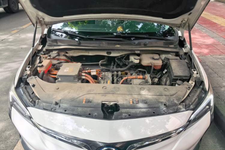 Used Buick Velite 6 2019 Connected Fashion Model Engine Bay