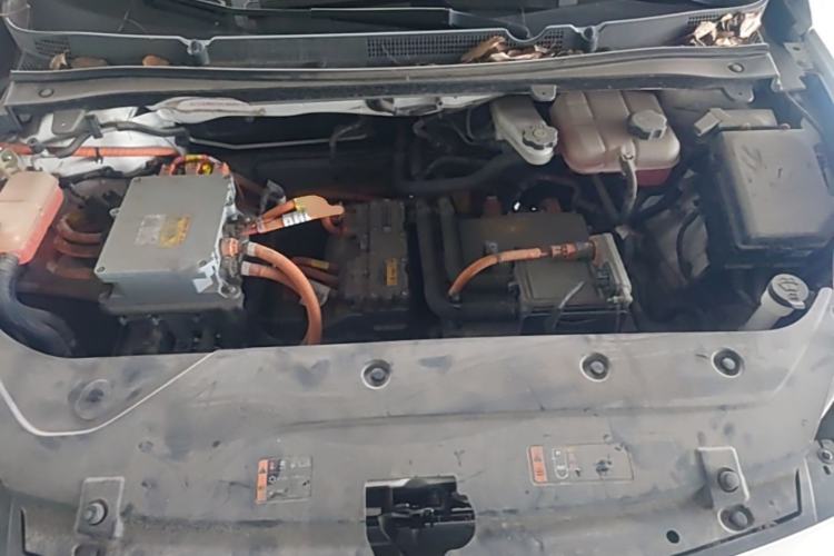 Used Buick Velite 6 2019 Connected & Smart Edition Engine Bay
