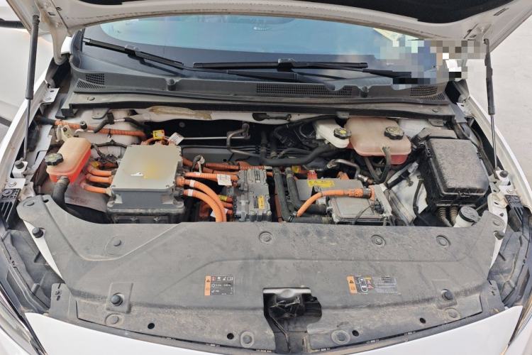 Used Buick Velite 6 2019 Connected & Smart Edition Engine Bay