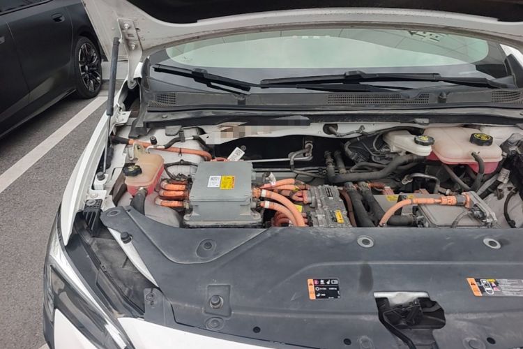 Used Buick Velite 6 2019 Connected & Smart Edition Engine Bay Right