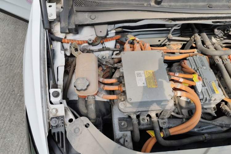 Used Buick Velite 6 2019 Connected & Smart Edition Engine Bay Right