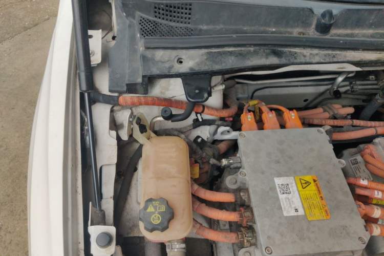 Used Buick Velite 6 2019 Connected & Smart Edition Engine Bay Right