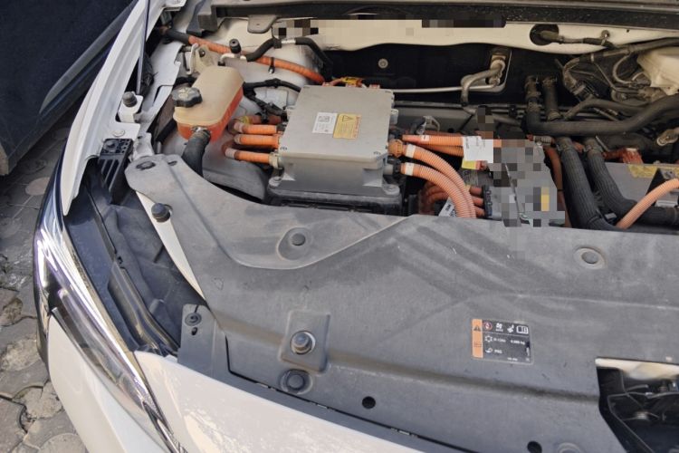 Used Buick Velite 6 2019 Connected & Smart Edition Engine Bay Right