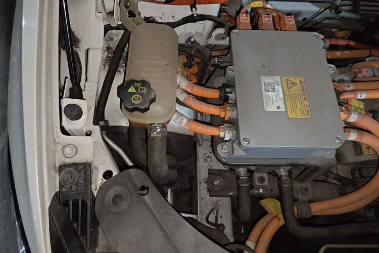 Used Buick Velite 6 2019 Connected & Smart Edition Engine Bay Right