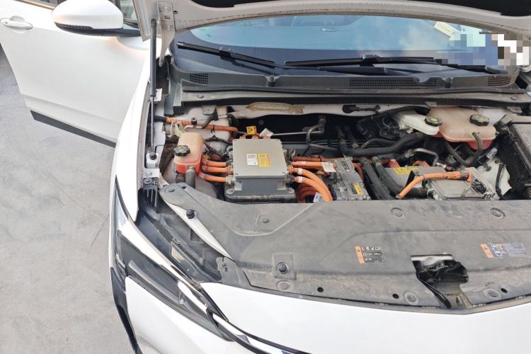 Used Buick Velite 6 2019 Connected & Smart Edition Engine Bay Right