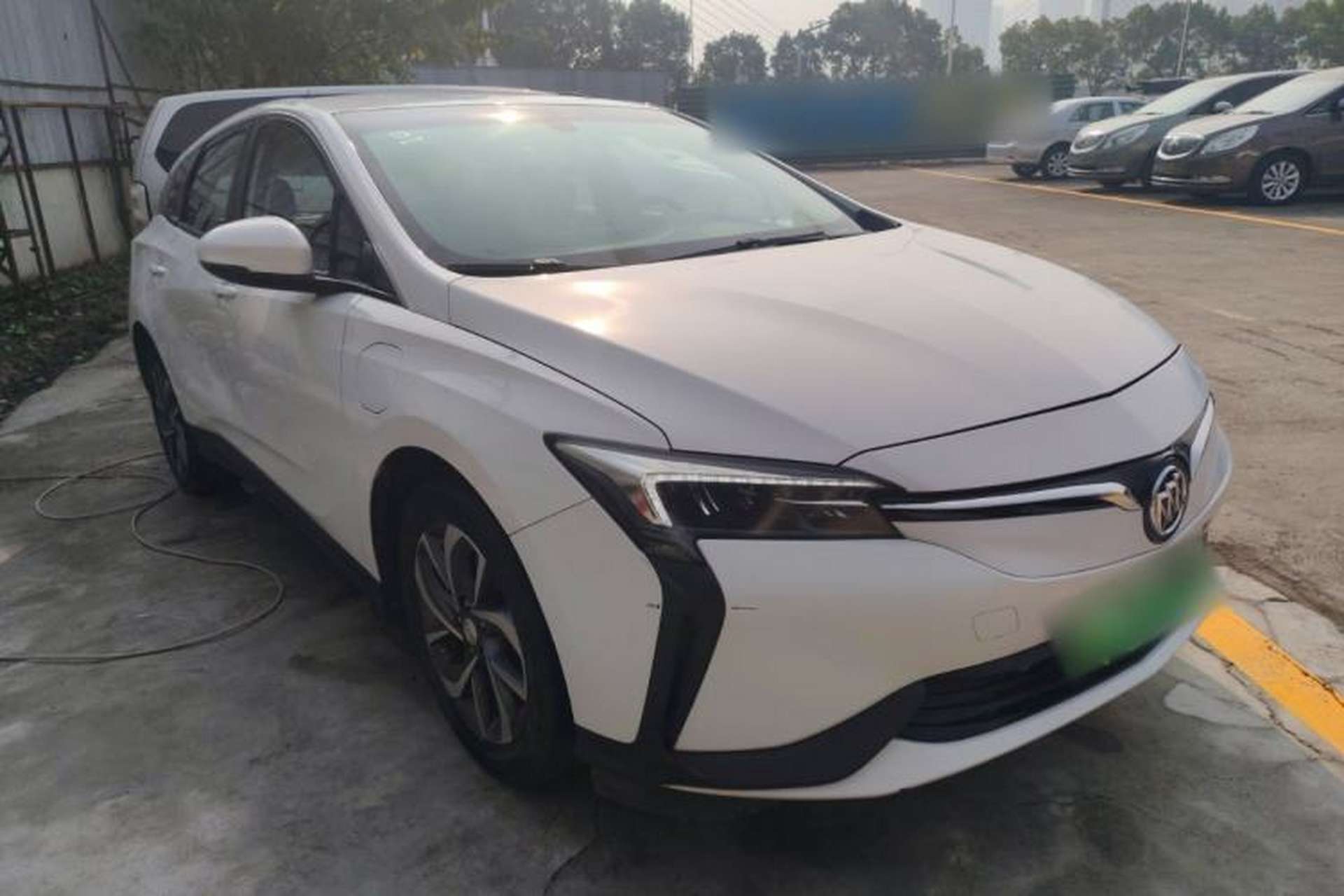 Used Buick Velite 6 2019 Connected Fashion Model Exterior 1