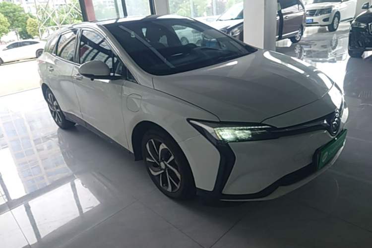 Used Buick Velite 6 2019 Connected & Smart Edition Exterior 1