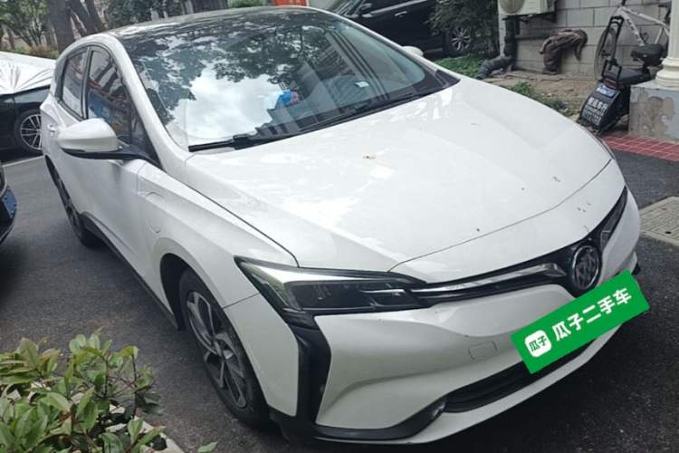 Used Buick Velite 6 2019 Connected & Smart Exterior 1