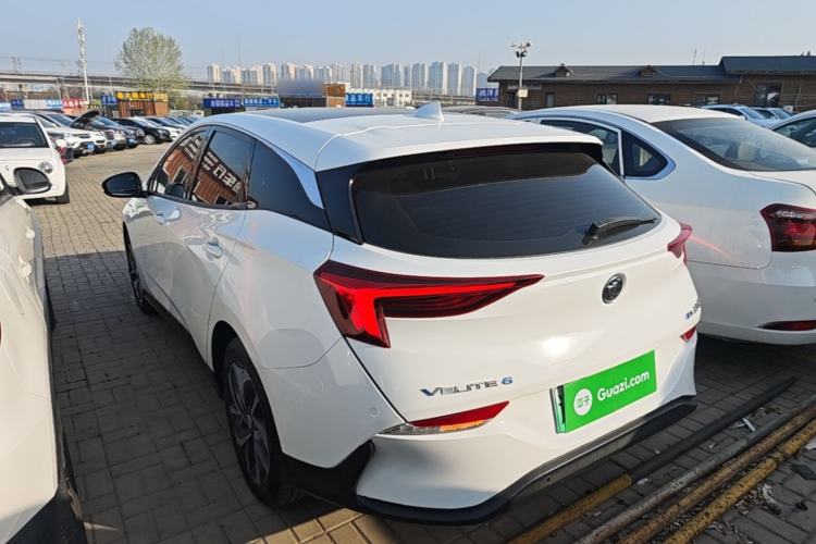 Used Buick Velite 6 2019 Connected & Smart Edition Exterior 2