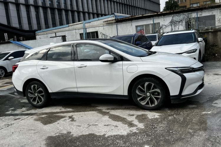 Used Buick Velite 6 2019 Connected & Smart Edition Exterior 2