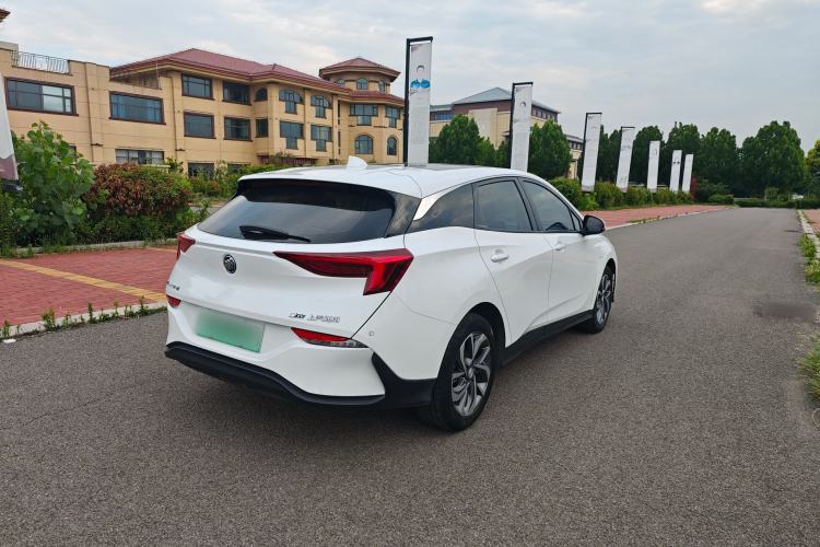 Used Buick Velite 6 2019 Connected & Smart Edition Exterior 5