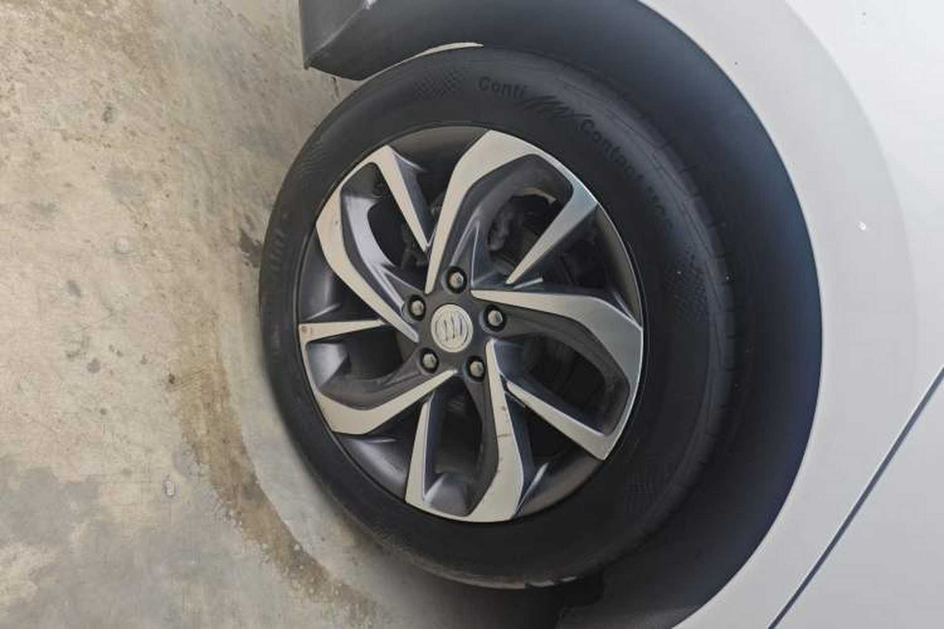 Used Buick Velite 6 2019 Connected & Smart Edition Exterior 5