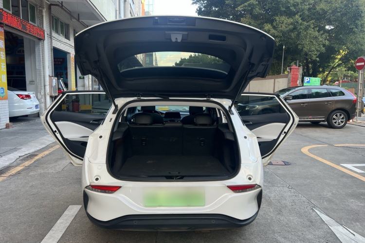 Used Buick Velite 6 2019 Connected & Smart Edition Exterior 7