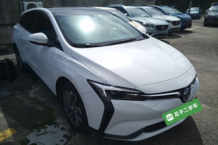 Used Buick Velite 6 2019 Connected & Smart Edition Front Right 45 Deg