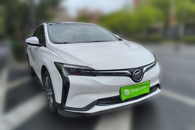 Used Buick Velite 6 2019 Connected & Smart Edition Front Right 45 Deg