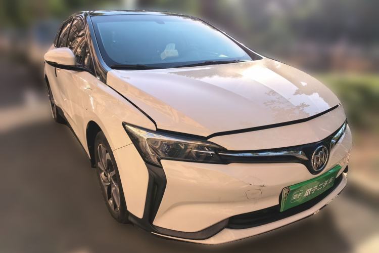 Used Buick Velite 6 2019 Connected & Smart Edition Front Right 45 Deg