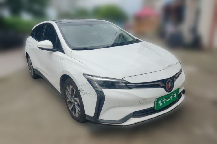 Used Buick Velite 6 2019 Connected & Smart Edition Front Right 45 Deg