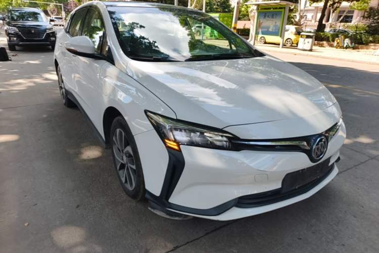 Used Buick Velite 6 2019 Connected & Smart Edition Front Right 45 Deg