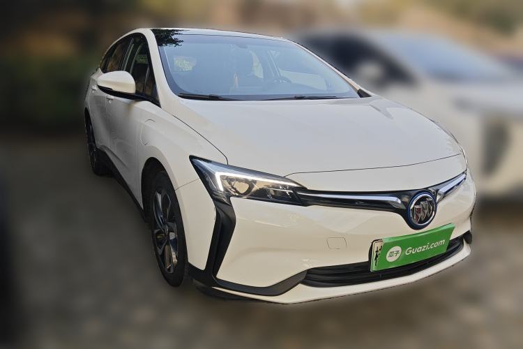 Used Buick Velite 6 2019 Connected & Smart Edition Front Right 45 Deg