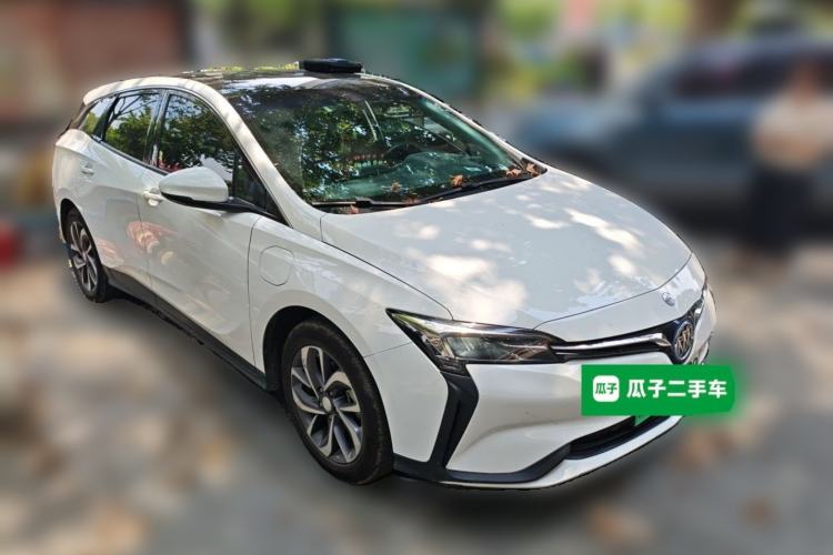 Used Buick Velite 6 2019 Connected & Smart Edition Front Right 45 Deg