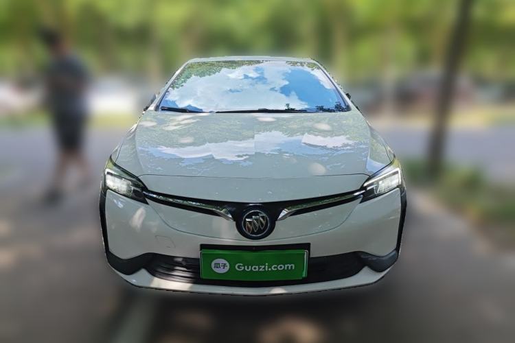 Used Buick Velite 6 2019 Connected Fashion Model Front