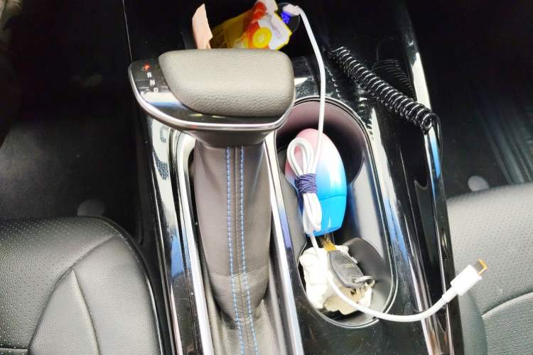 Used Buick Velite 6 2019 Connected & Smart Edition Gear Lever