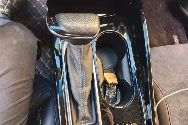 Used Buick Velite 6 2019 Connected & Smart Edition Gear Lever