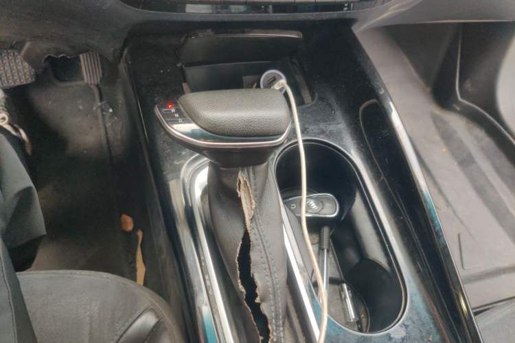 Used Buick Velite 6 2019 Connected & Smart Edition Gear Lever