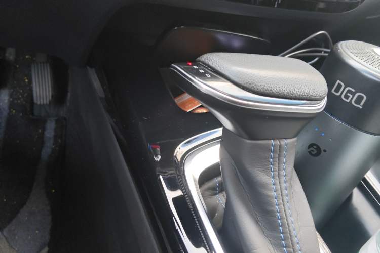 Used Buick Velite 6 2019 Connected & Smart Edition Gear Lever