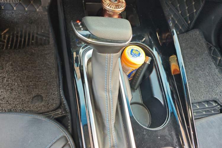 Used Buick Velite 6 2019 Connected & Smart Edition Gear Lever